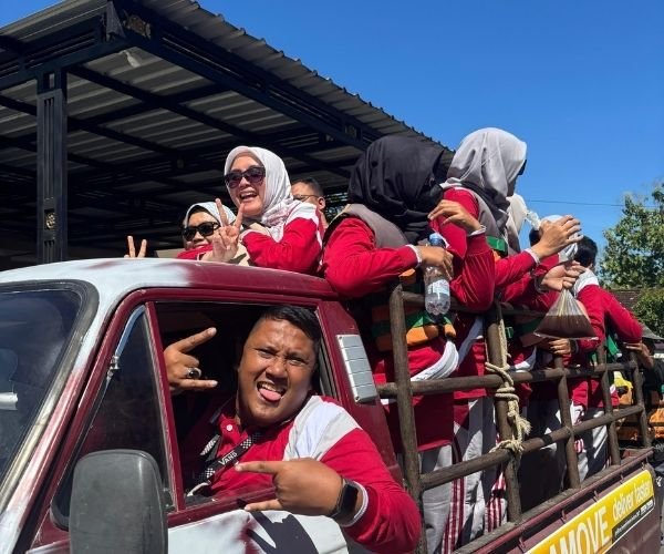 PT. Aidhen Transwisata Group - Sewa Mobil Yogyakarta Dengan Sopir
