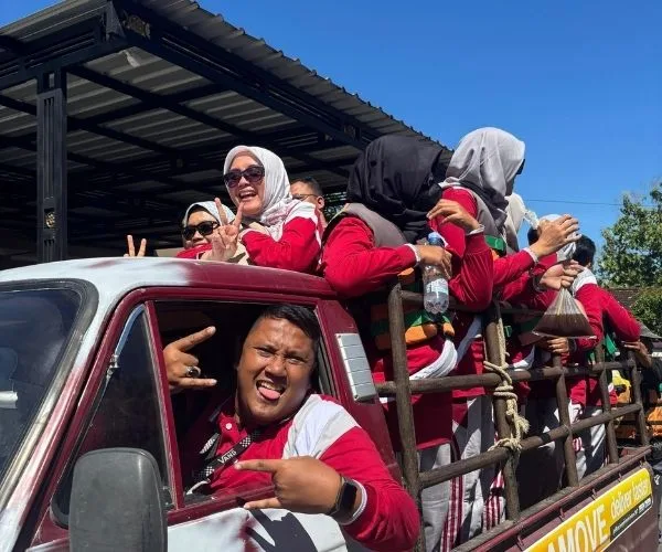 PT. Aidhen Transwisata Group - Sewa Mobil Yogyakarta Dengan Sopir